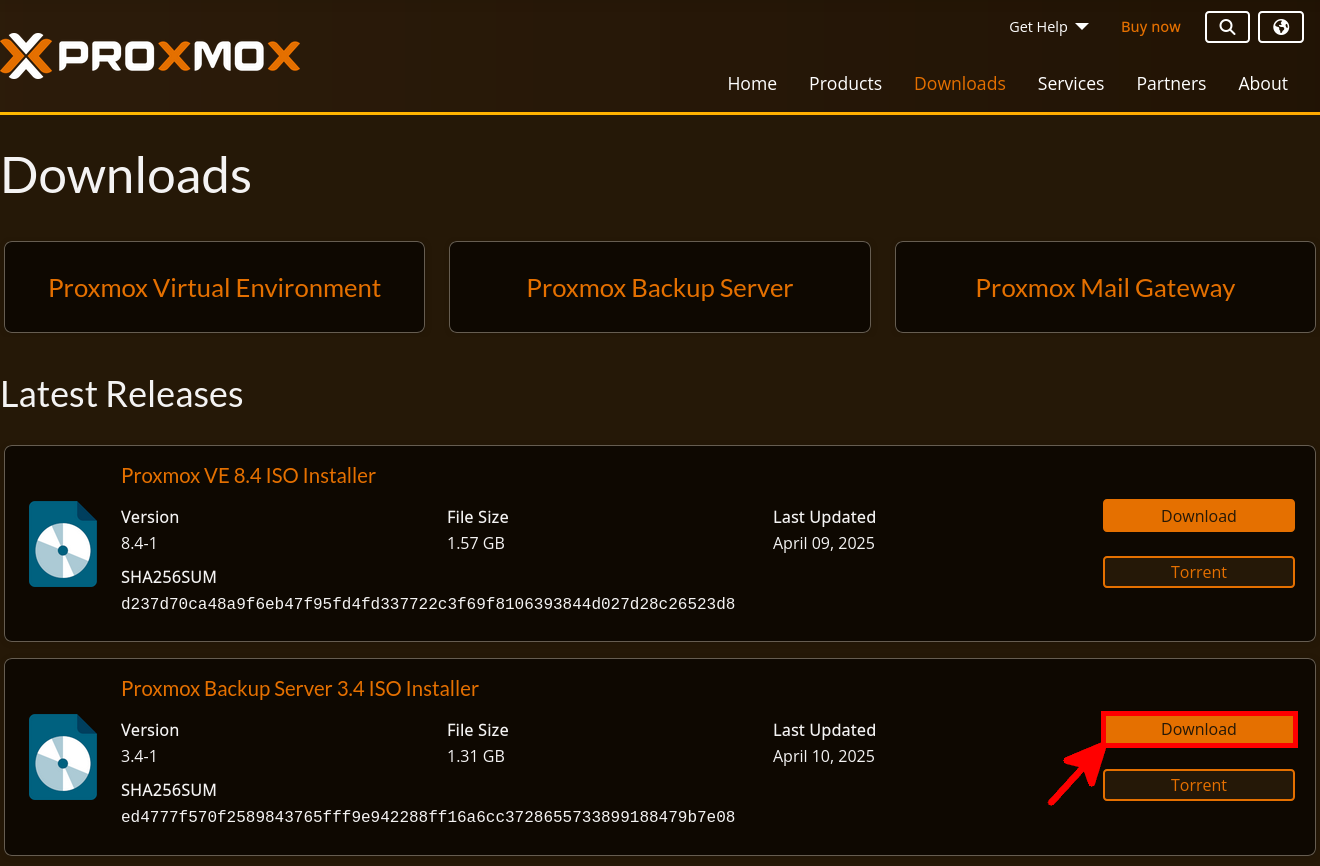 Proxmox official downloads page showing Proxmox Backup Server 3.4 ISO with download button highlighted
